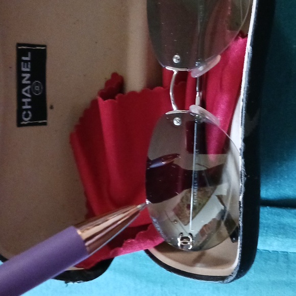 Chanel Sunglasses - Picture 2 of 8